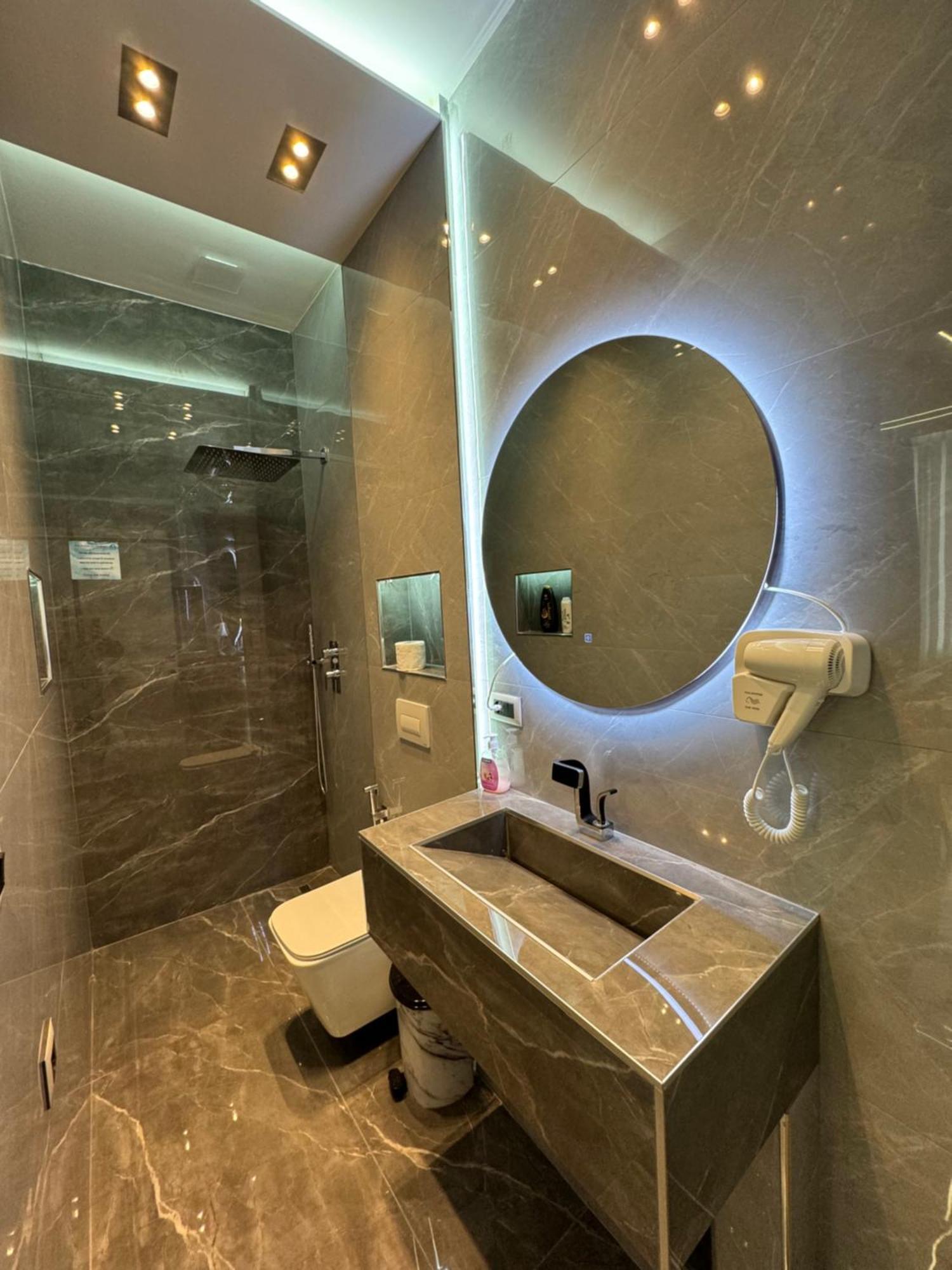 Sueno Apartments & Suites Tirana Room photo